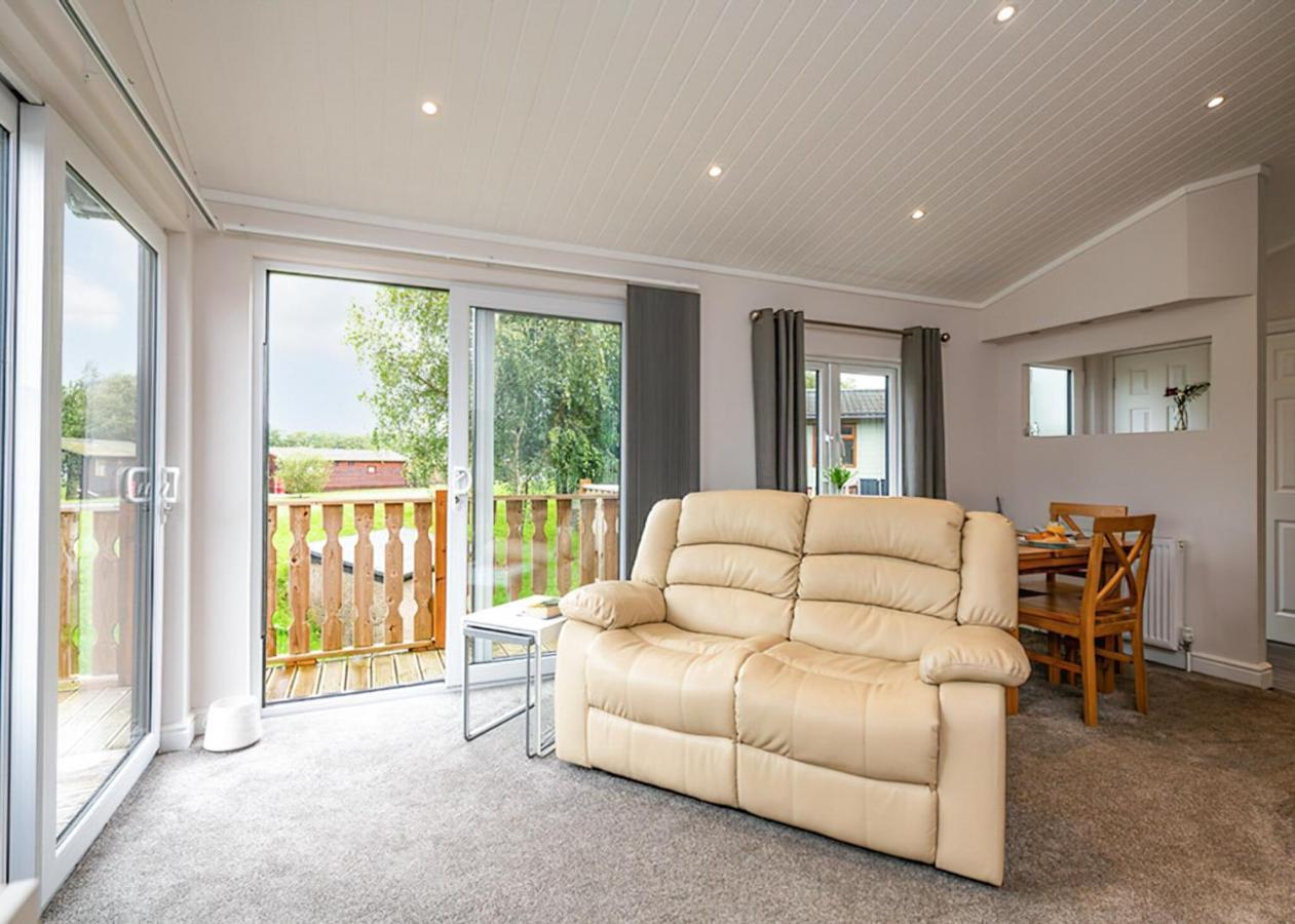 South Lakeland Leisure Village Hornby  Exteriér fotografie